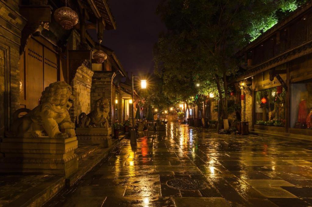 Wanda Reign Chengdu Hotel Exterior foto