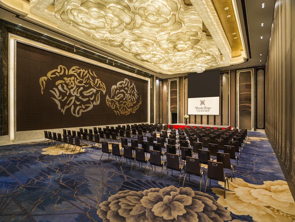 Wanda Reign Chengdu Hotel Exterior foto
